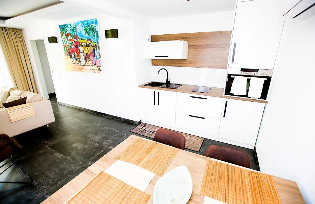 Bronbella Villa Residence-1